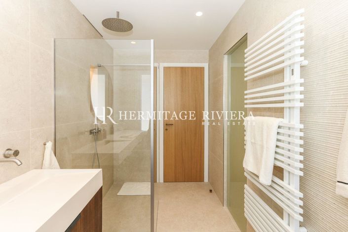 Image No.18-3 Bed Apartment for sale