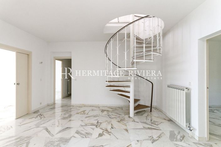 Image No.10-3 Bed Apartment for sale