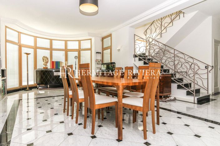 Image No.11-8 Bed House for sale