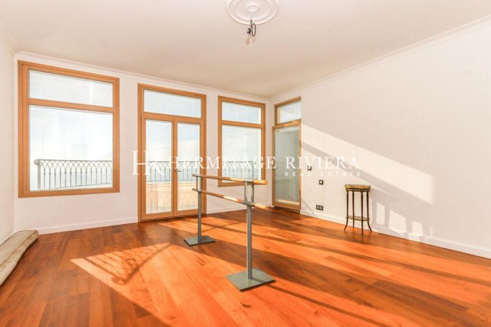 Image No.13-8 Bed House for sale