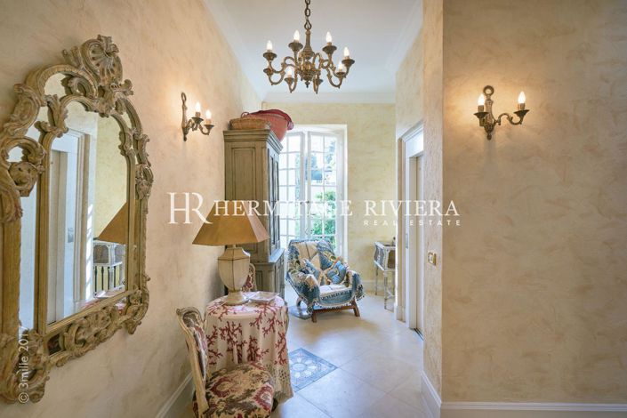 Image No.19-6 Bed House for sale