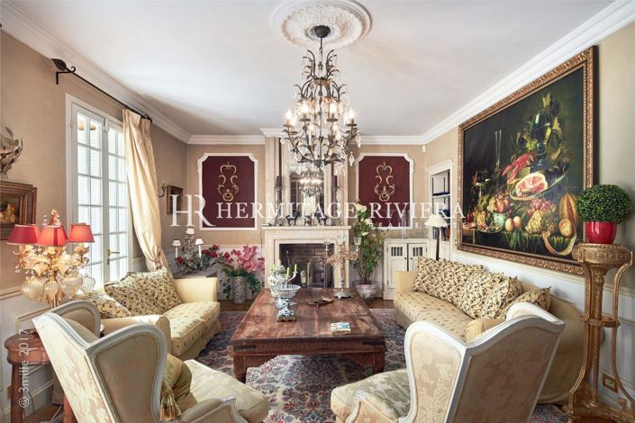 Image No.8-6 Bed House for sale