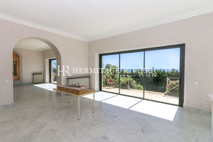 Image No.11-7 Bed House for sale