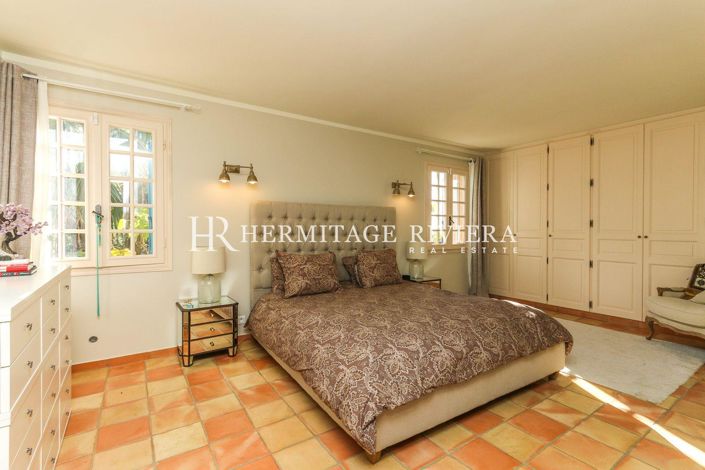 Image No.15-4 Bed House for sale