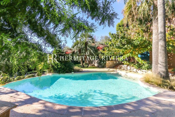 Image No.2-4 Bed House for sale