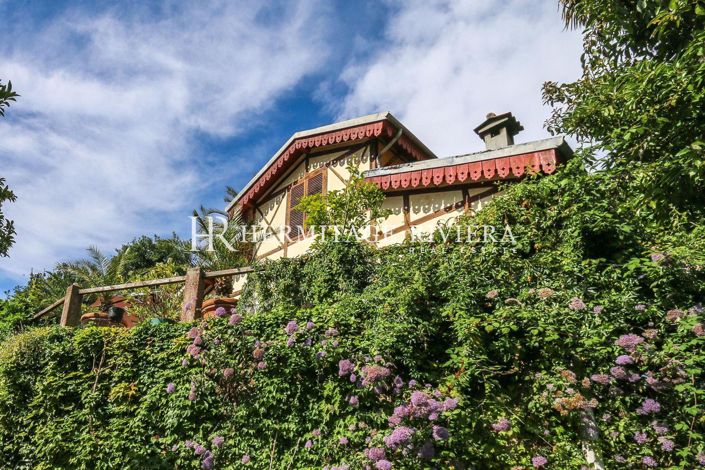 Image No.1-4 Bed House for sale