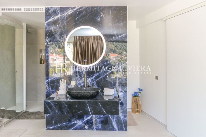 Image No.19-4 Bed Apartment for sale