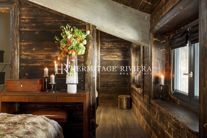 Image No.20-8 Bed House for sale