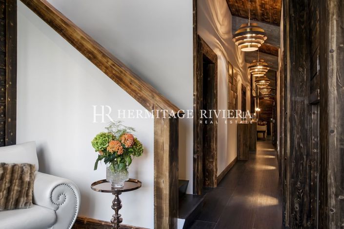 Image No.30-8 Bed House for sale