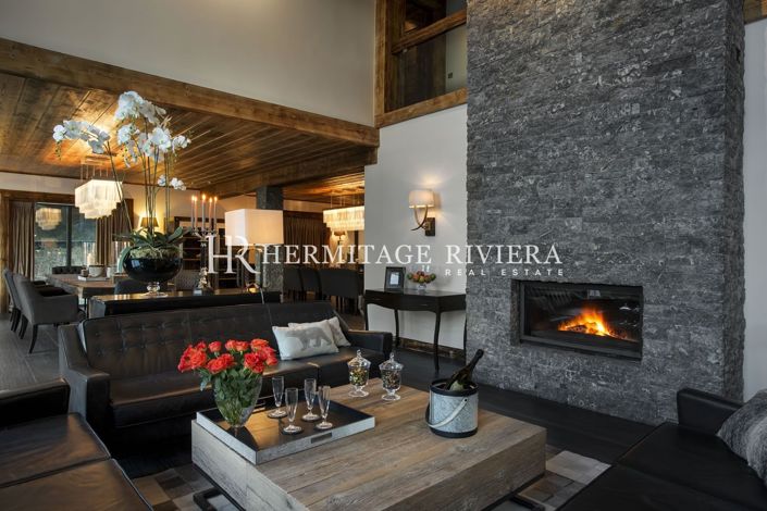 Image No.6-8 Bed House for sale