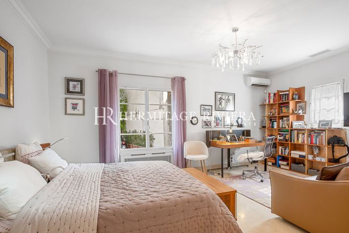 Image No.17-7 Bed House for sale