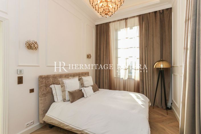 Image No.11-5 Bed Apartment for sale