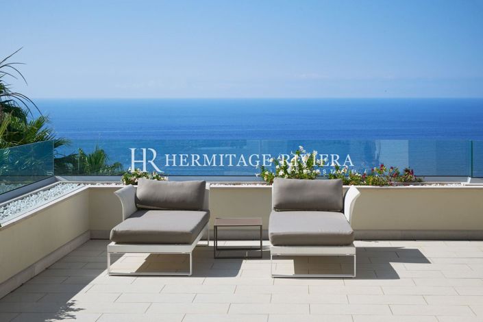 Image No.8-8 Bed House for sale