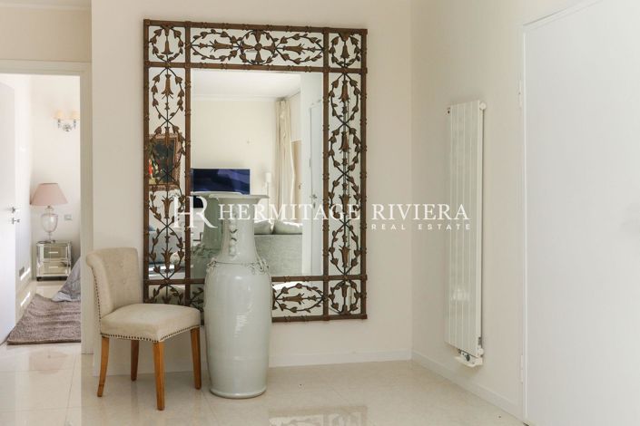 Image No.20-4 Bed House for sale