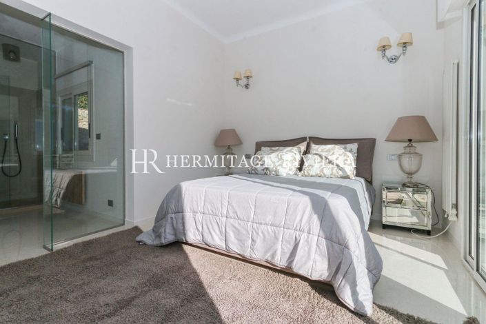 Image No.22-4 Bed House for sale