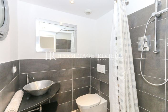 Image No.24-3 Bed Apartment for sale