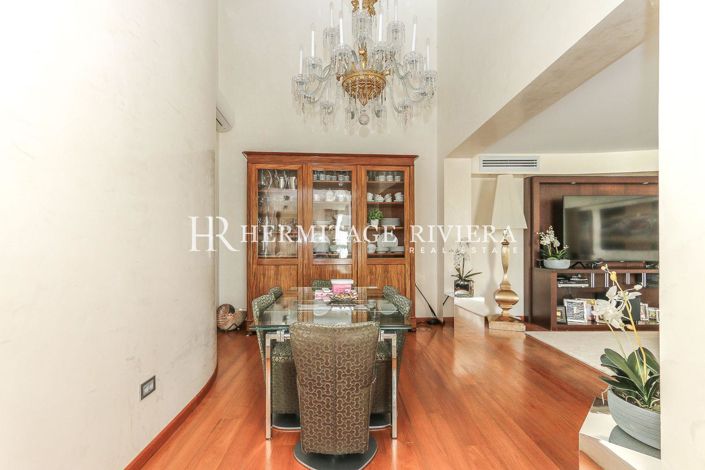 Image No.8-3 Bed House for sale