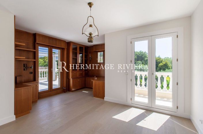 Image No.11-5 Bed House for sale