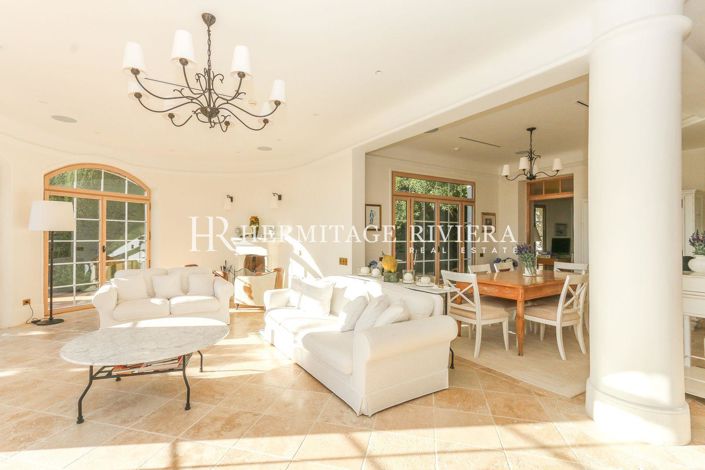 Image No.10-4 Bed House for sale