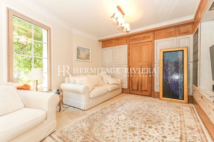 Image No.16-4 Bed House for sale