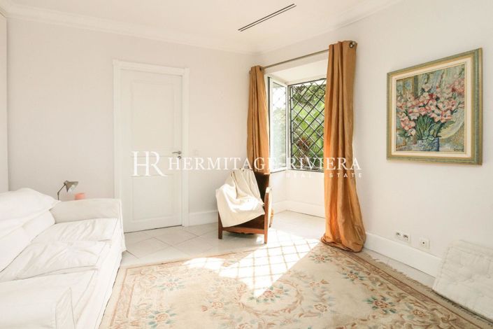 Image No.9-3 Bed Apartment for sale