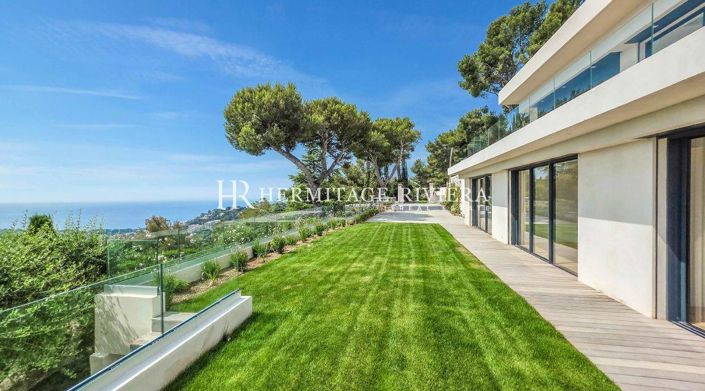 Image No.2-4 Bed House for sale