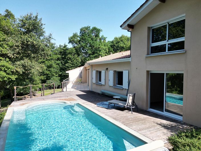 Image No.18-4 Bed House for sale