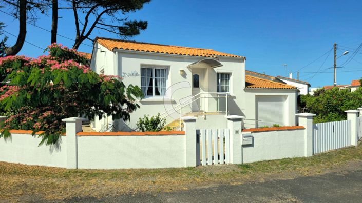 Image No.1-5 Bed House for sale