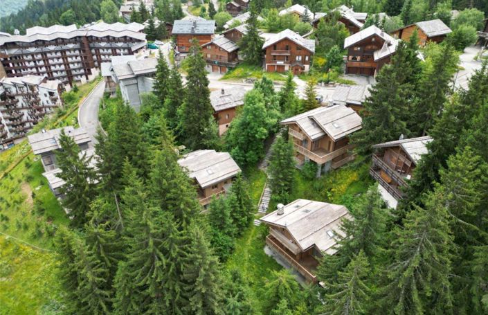 Image No.10-4 Bed House for sale