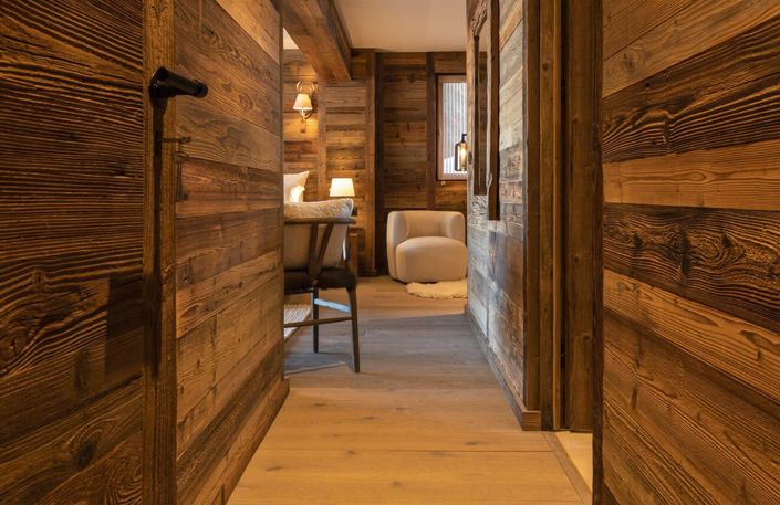 Image No.30-4 Bed House for sale