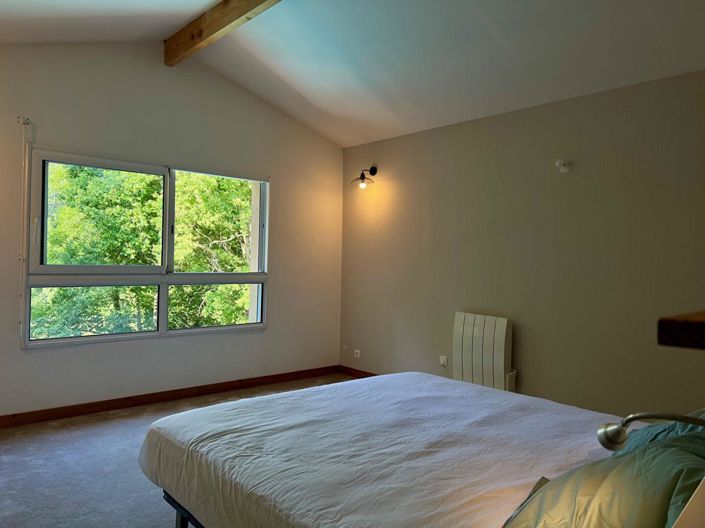 Image No.12-4 Bed House for sale