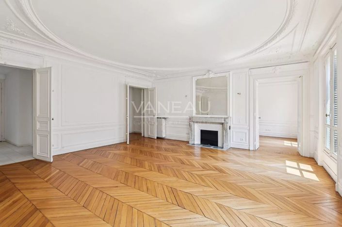 Image No.2-5 Bed Apartment for sale