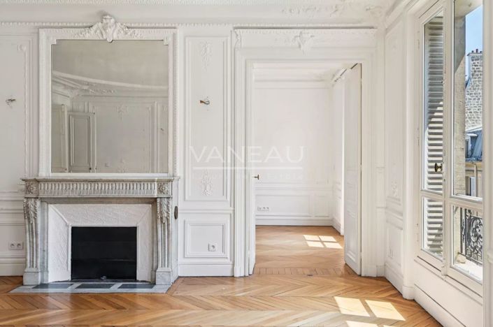 Image No.5-5 Bed Apartment for sale