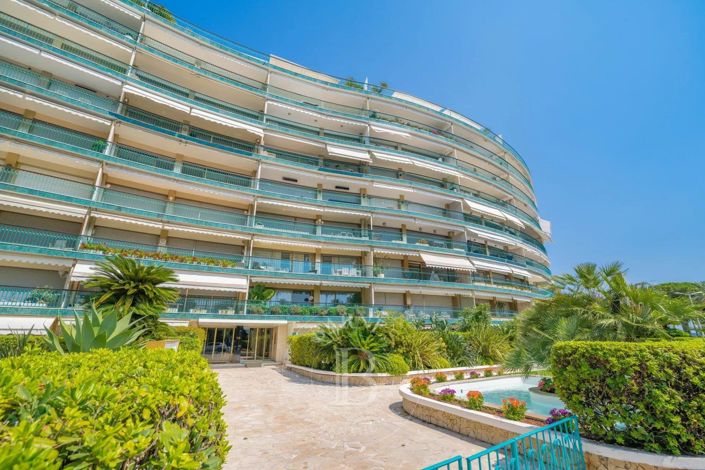 Image No.12-3 Bed Apartment for sale