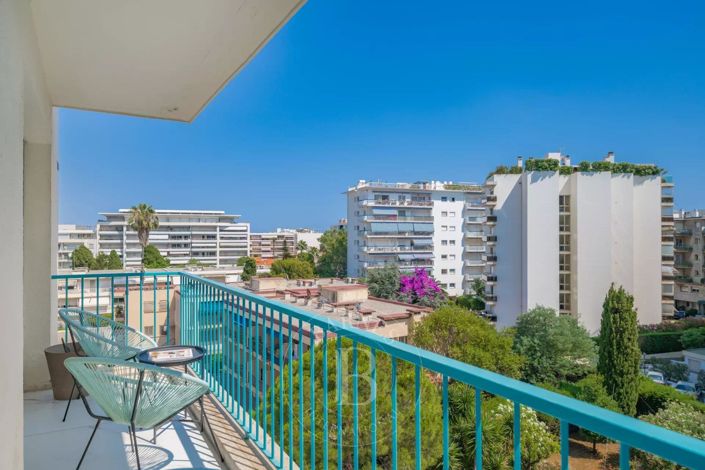 Image No.13-3 Bed Apartment for sale