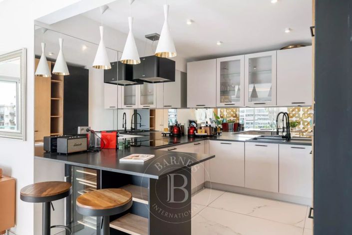 Image No.4-3 Bed Apartment for sale