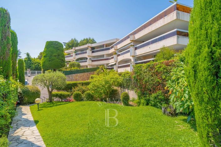 Image No.21-4 Bed Apartment for sale