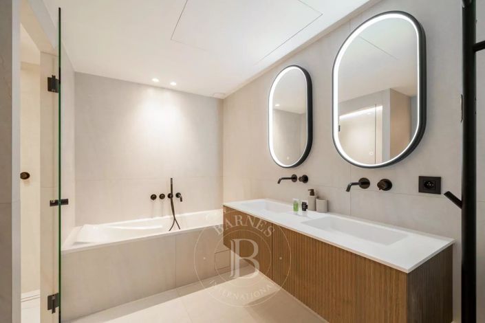 Image No.9-4 Bed Apartment for sale