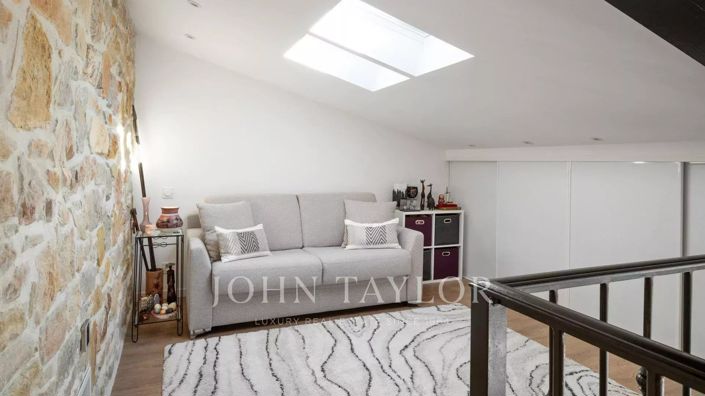 Image No.11-3 Bed House for sale