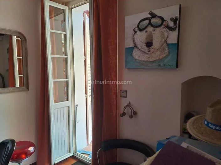 Image No.11-4 Bed House for sale