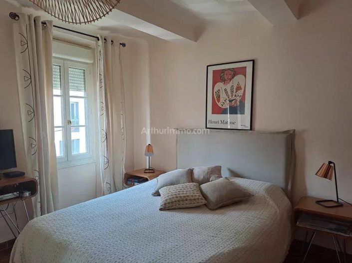 Image No.14-4 Bed House for sale