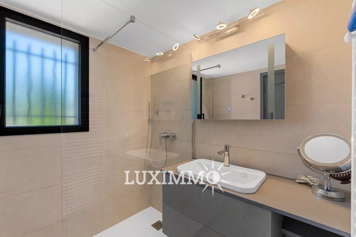 Image No.10-Maison de 5 chambres à vendre à Mougins