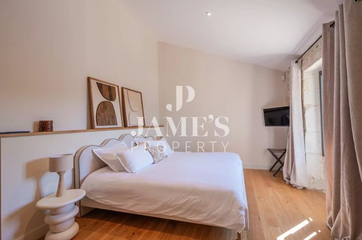 Image No.12-6 Bed House for sale