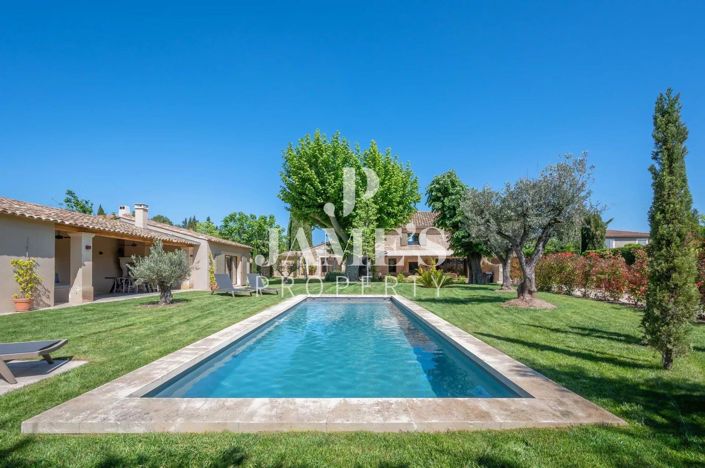 Image No.4-6 Bed House for sale