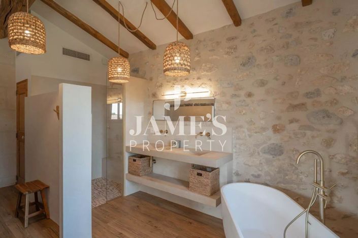 Image No.11-5 Bed House for sale