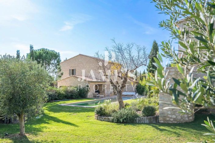 Image No.11-5 Bed House for sale