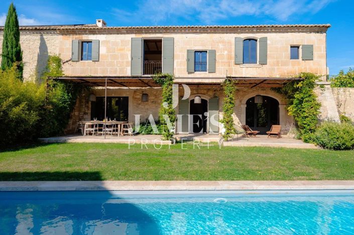 Image No.2-5 Bed House for sale