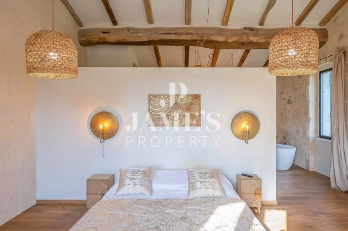 Image No.9-5 Bed House for sale