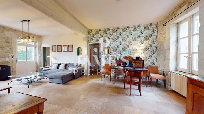 Image No.7-9 Bed House for sale