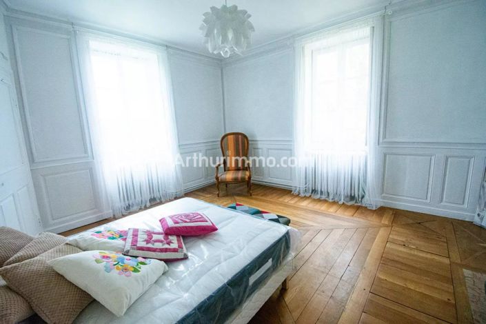 Image No.21-House for sale